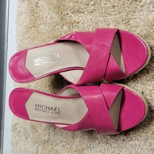 Michael Kors fushia pink woven wedge sandals, excellent used condition, 6M